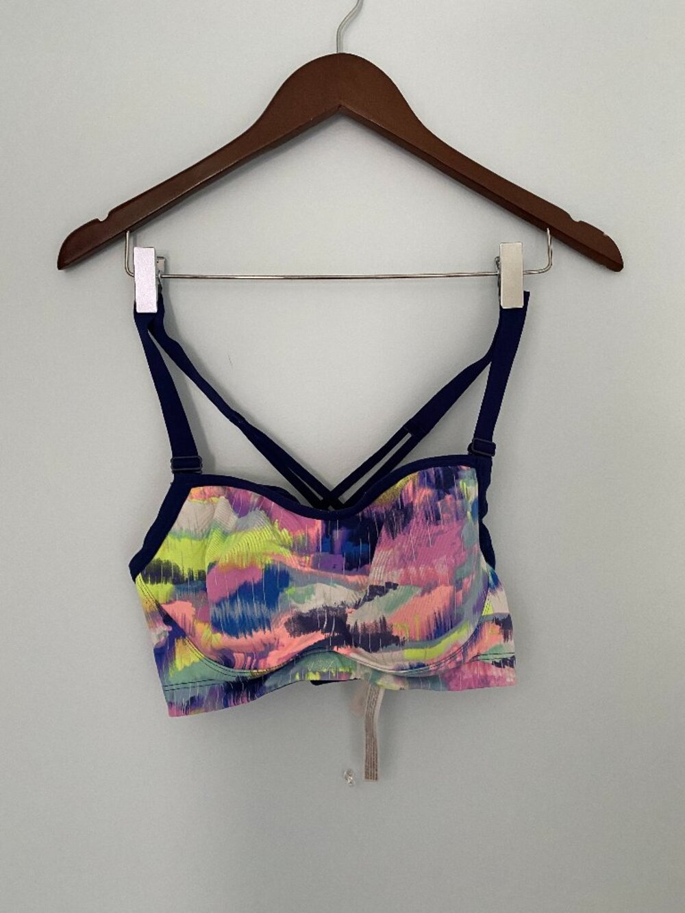 Victoria's Secret VS Sport Underwire Sports Bra